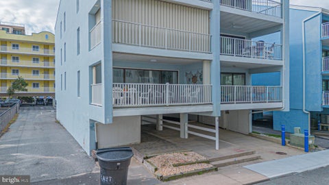 Condo For Sale - 5 60th Street #1E<br/> OCEAN CITY, MD 21842