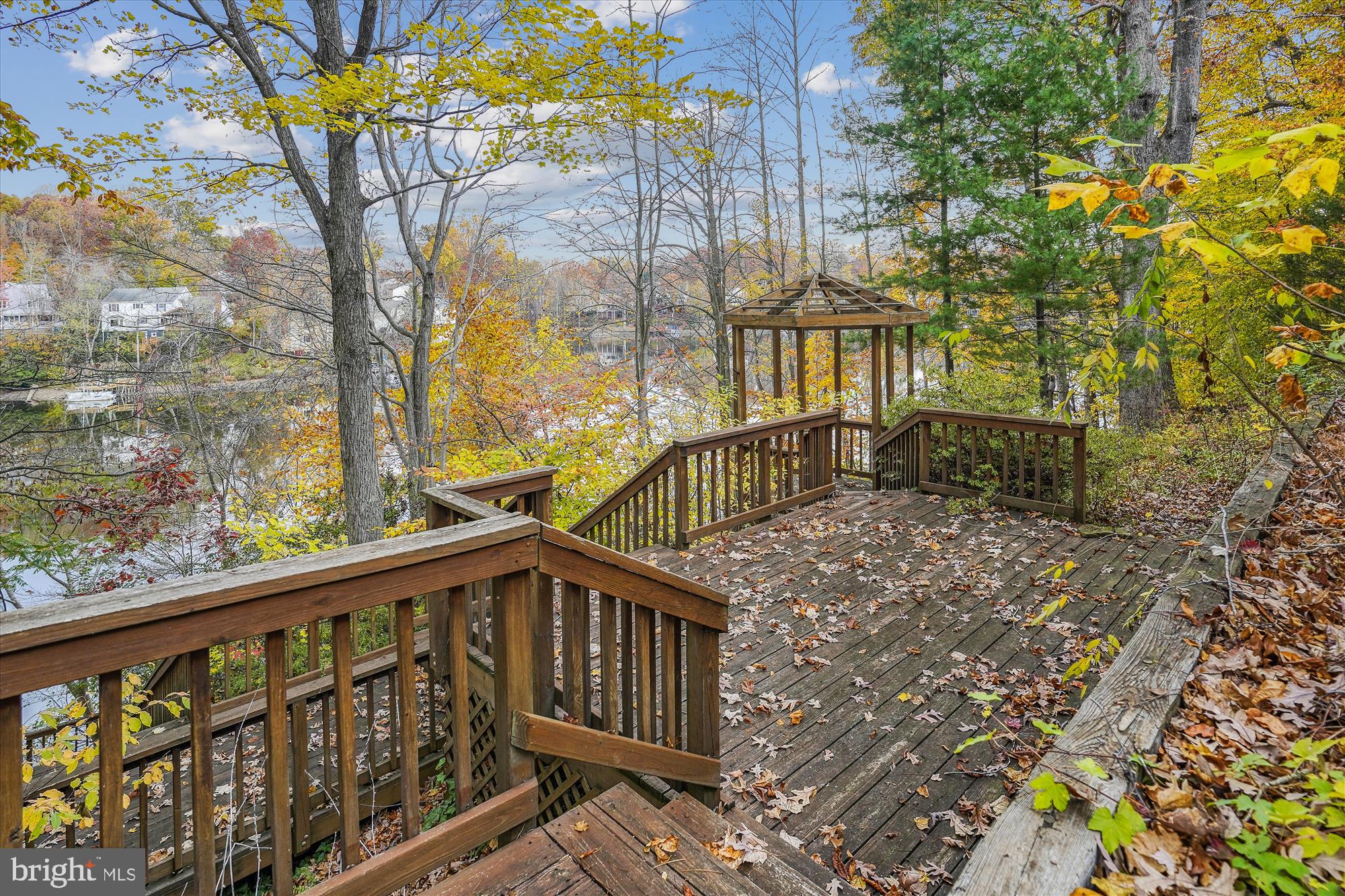 MONTCLAIR - Residential