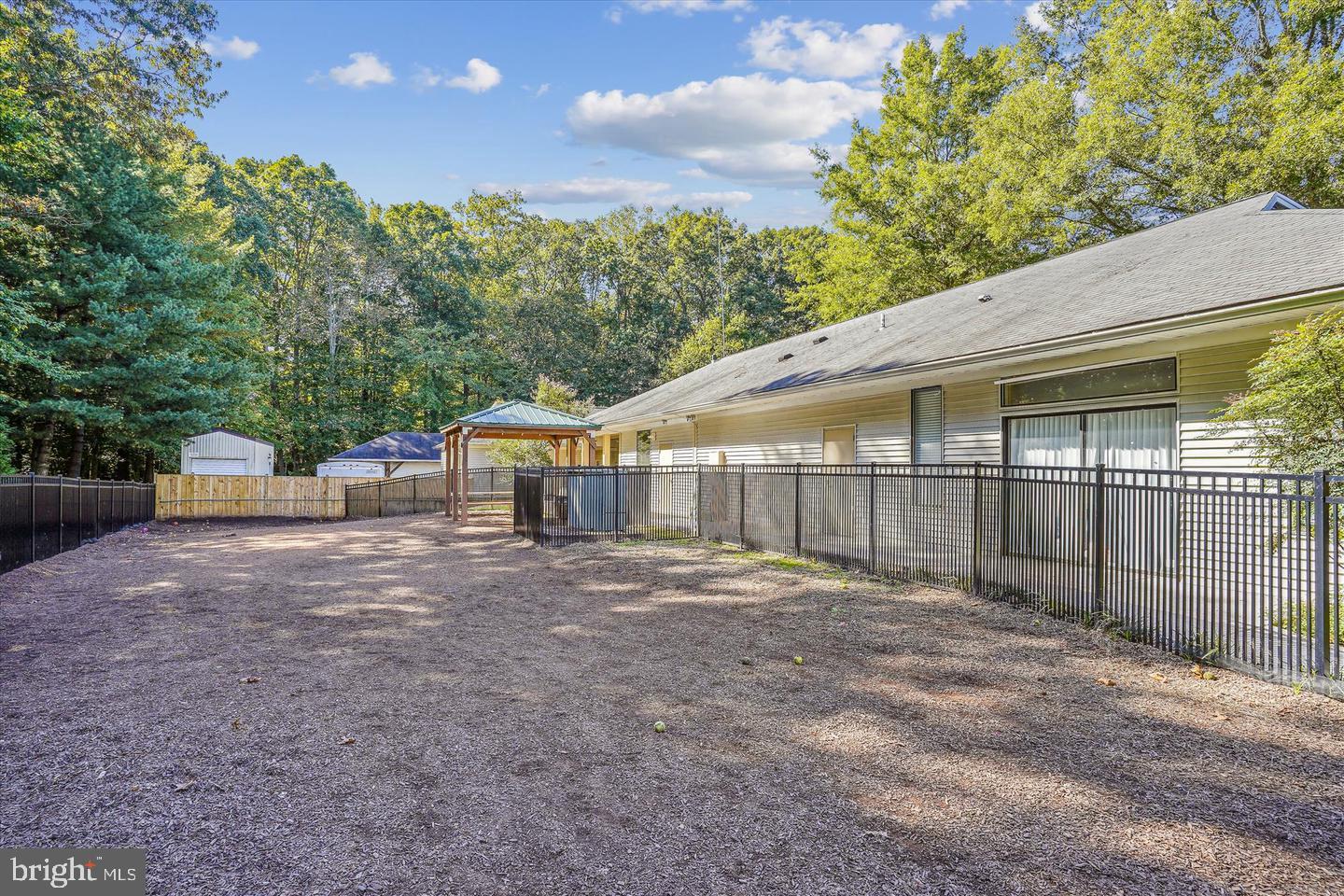 MONTCLAIR - Residential