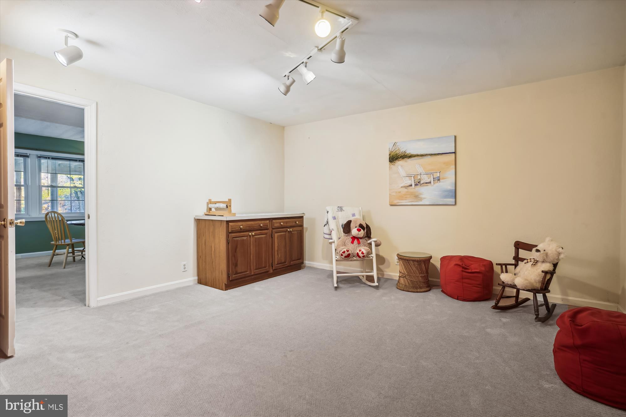 MONTCLAIR - Residential