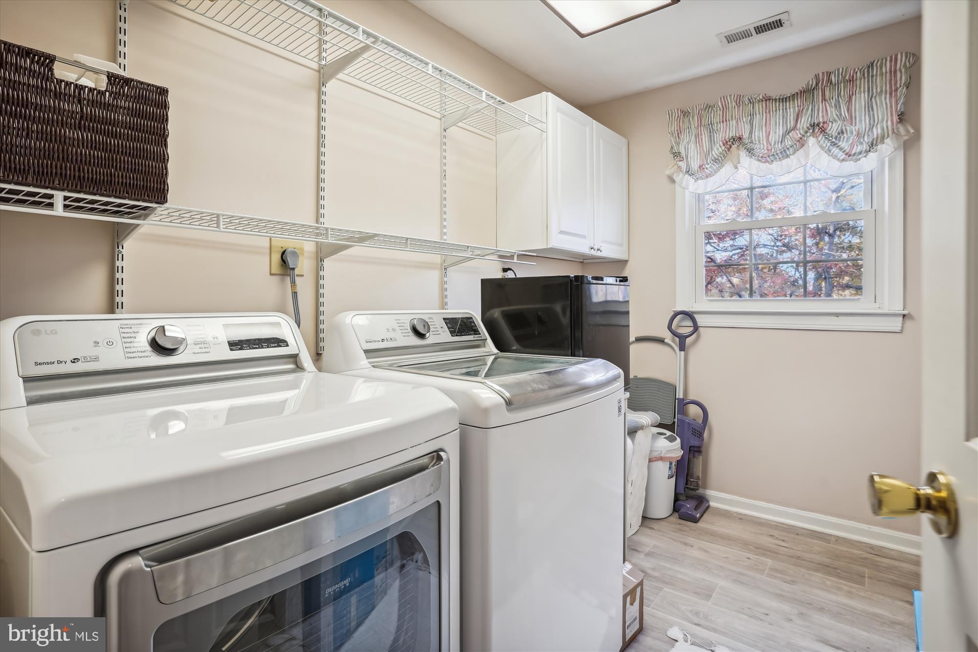 MONTCLAIR - Residential