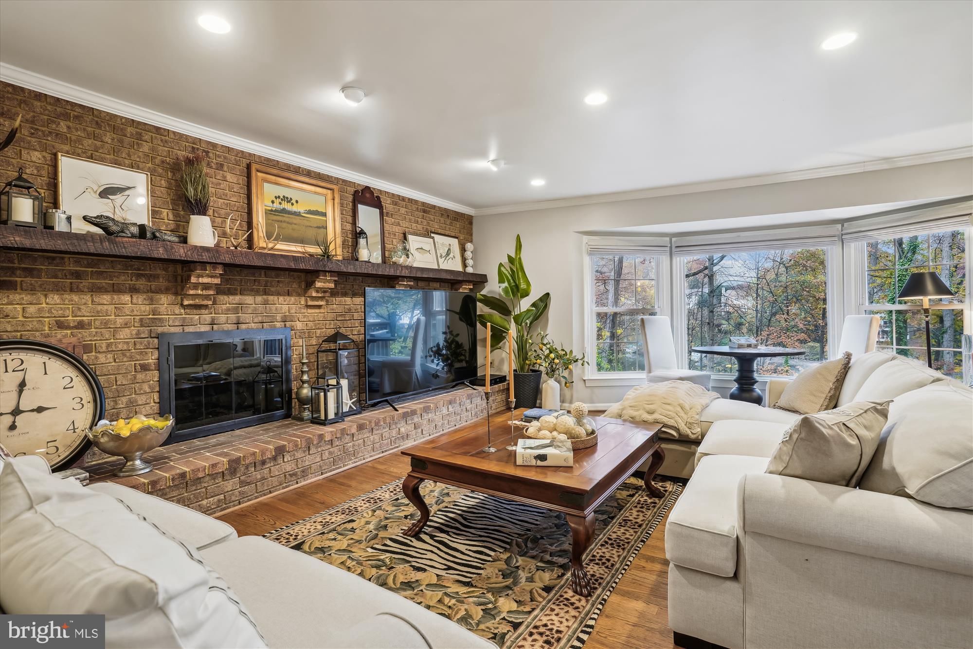 MONTCLAIR - Residential