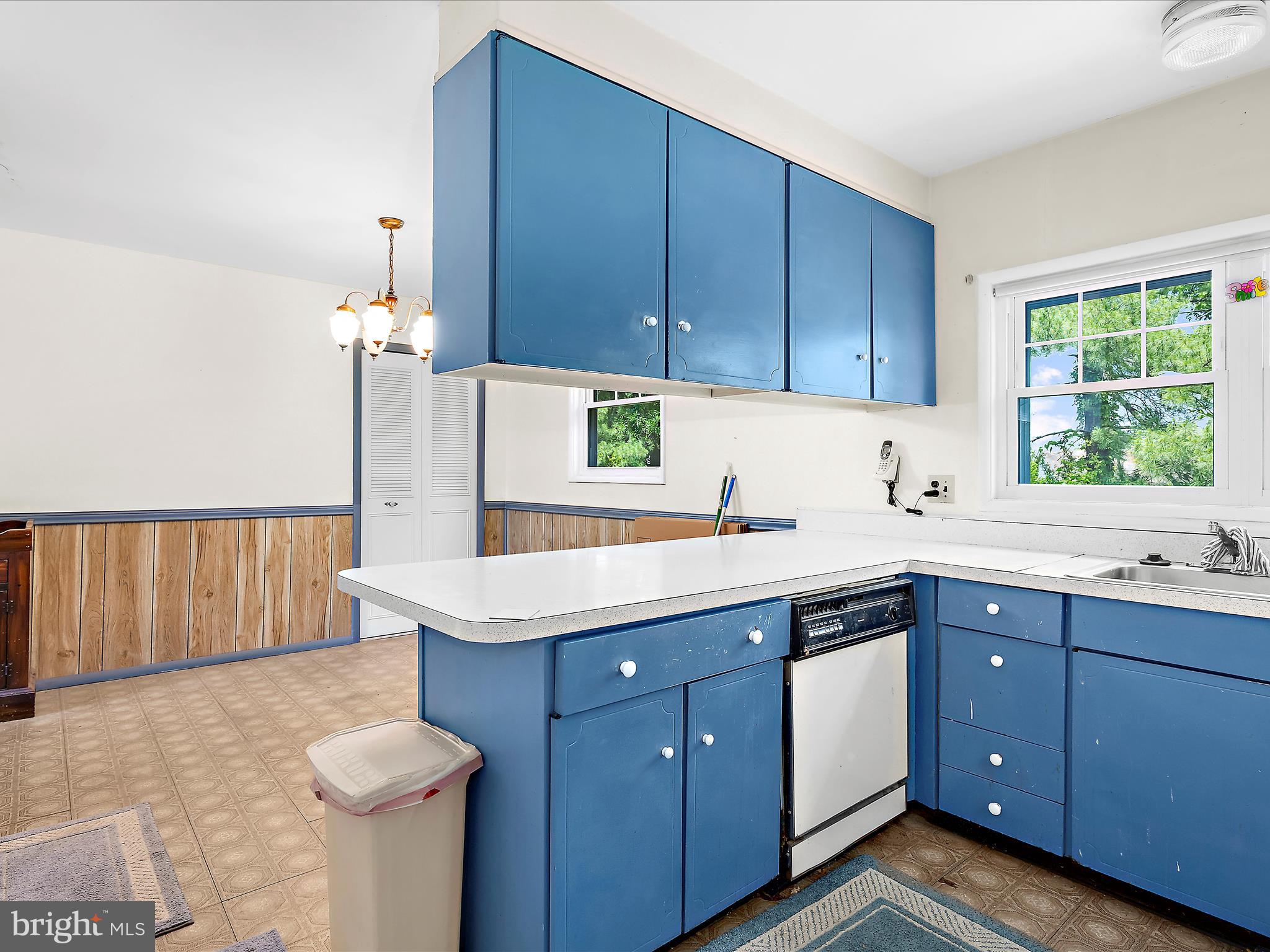 435 YELLOW SPRINGS S