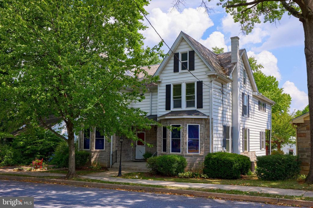 Photo of 335 &amp; 337 S CEDAR ST, LITITZ, PA 17543 (MLS # PALA2031374)