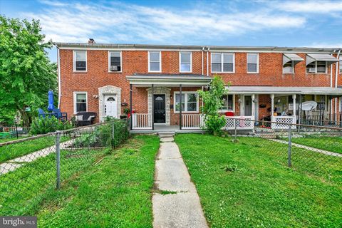 Tiny photo for 548 Chalcot Sq, ESSEX, MD 21221 (MLS # MDBC2163928)