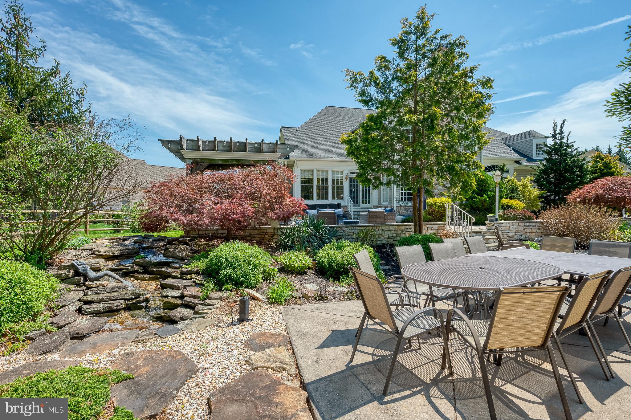 FOX CHASE - Residential