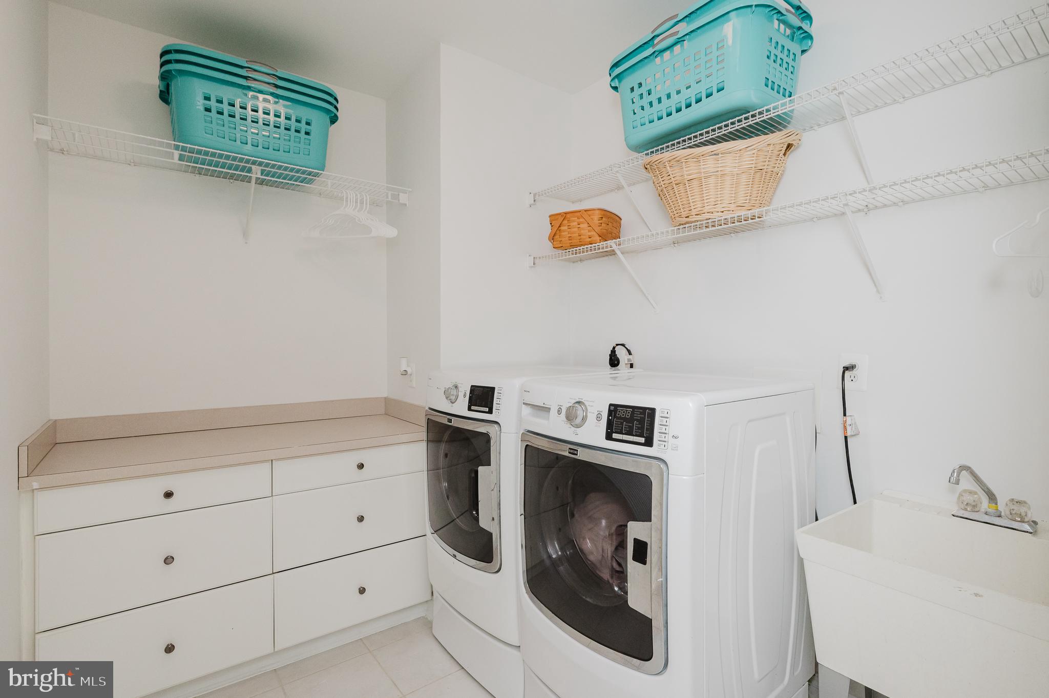 FOX CHASE - Residential