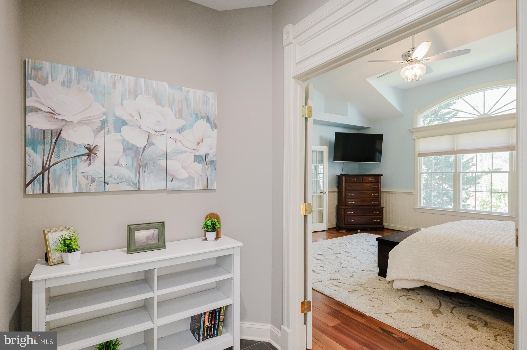 FOX CHASE - Residential