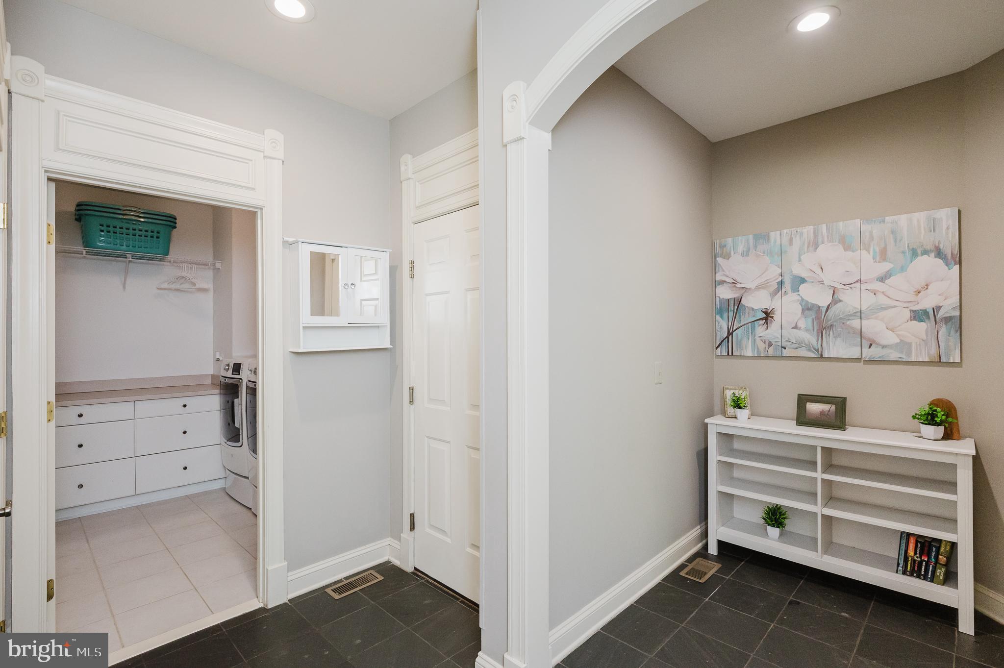 FOX CHASE - Residential