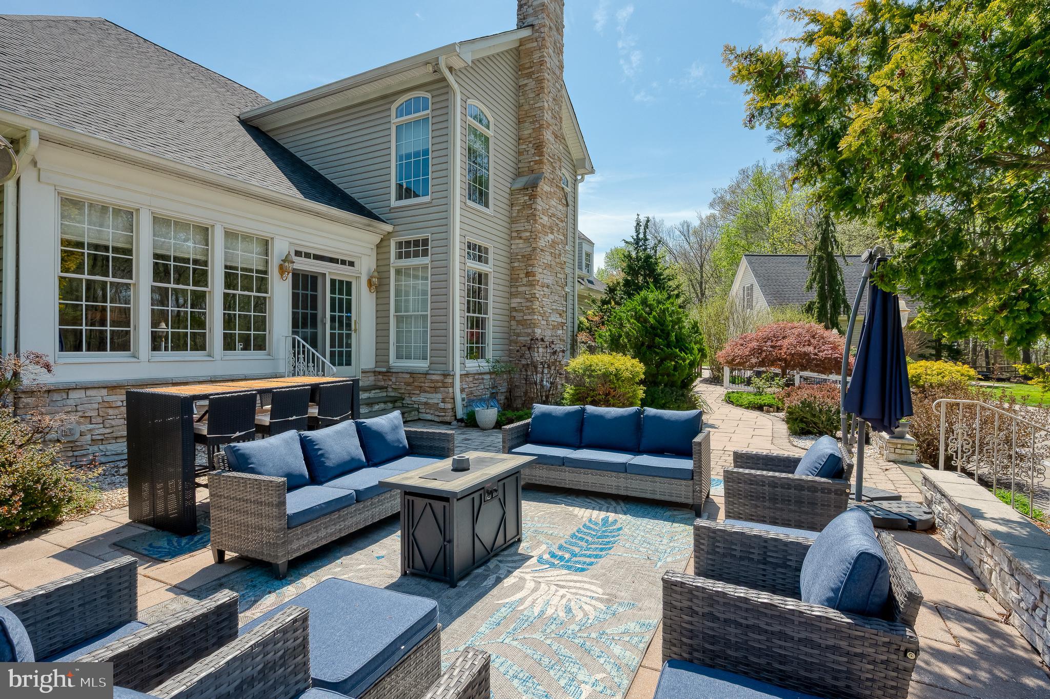 FOX CHASE - Residential