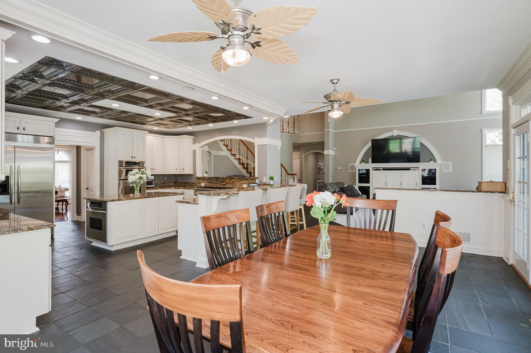 FOX CHASE - Residential