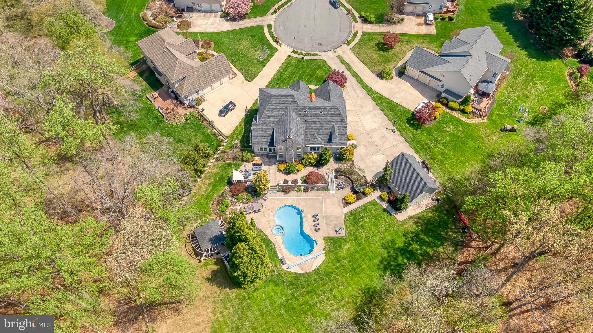 FOX CHASE - Residential