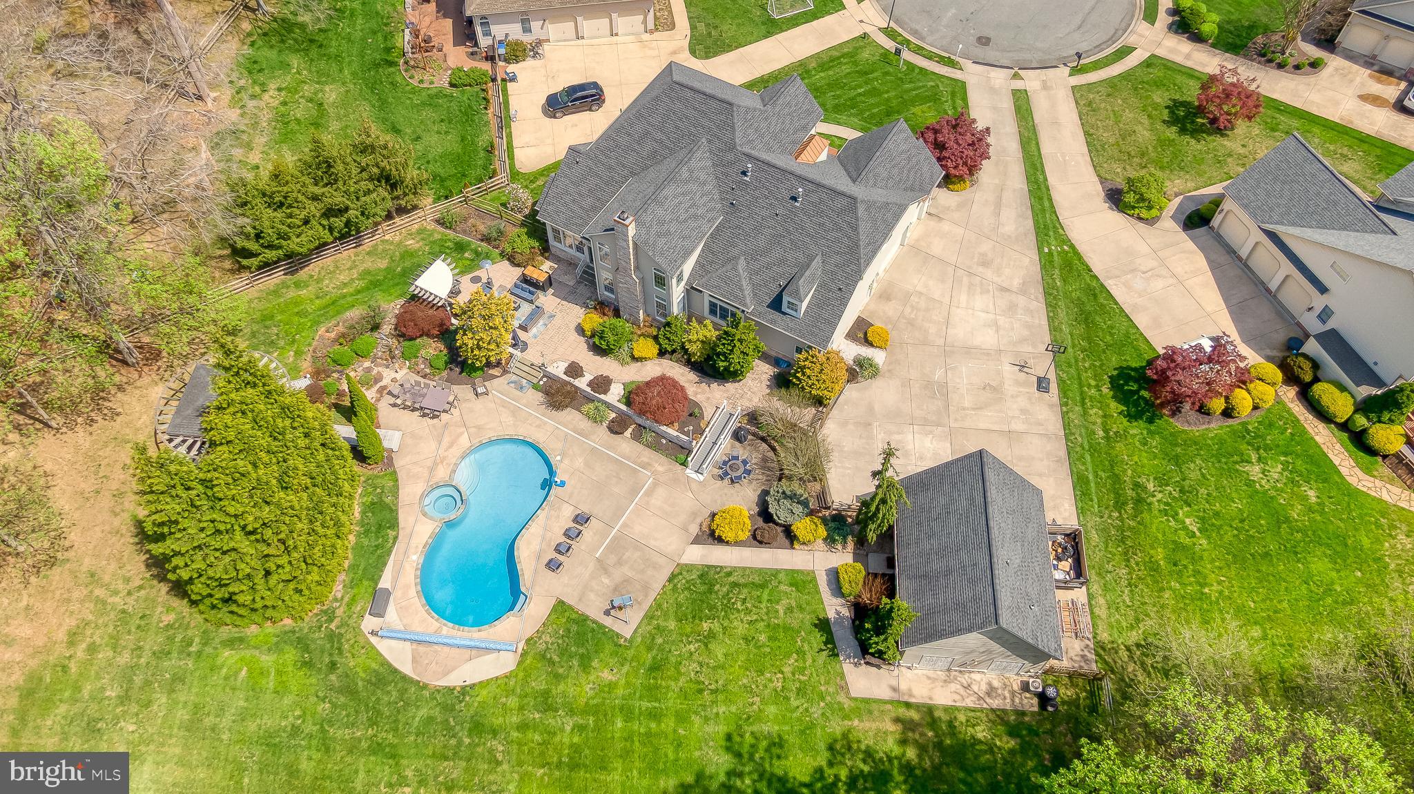 FOX CHASE - Residential