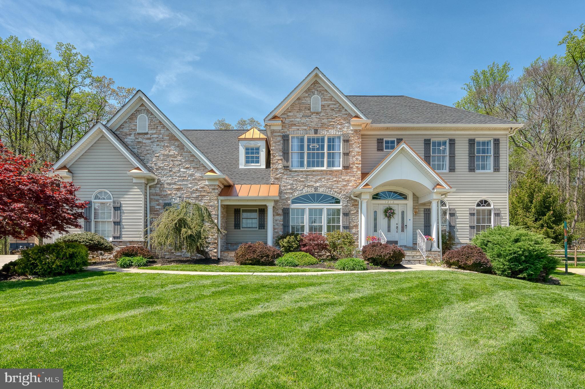 FOX CHASE - Residential