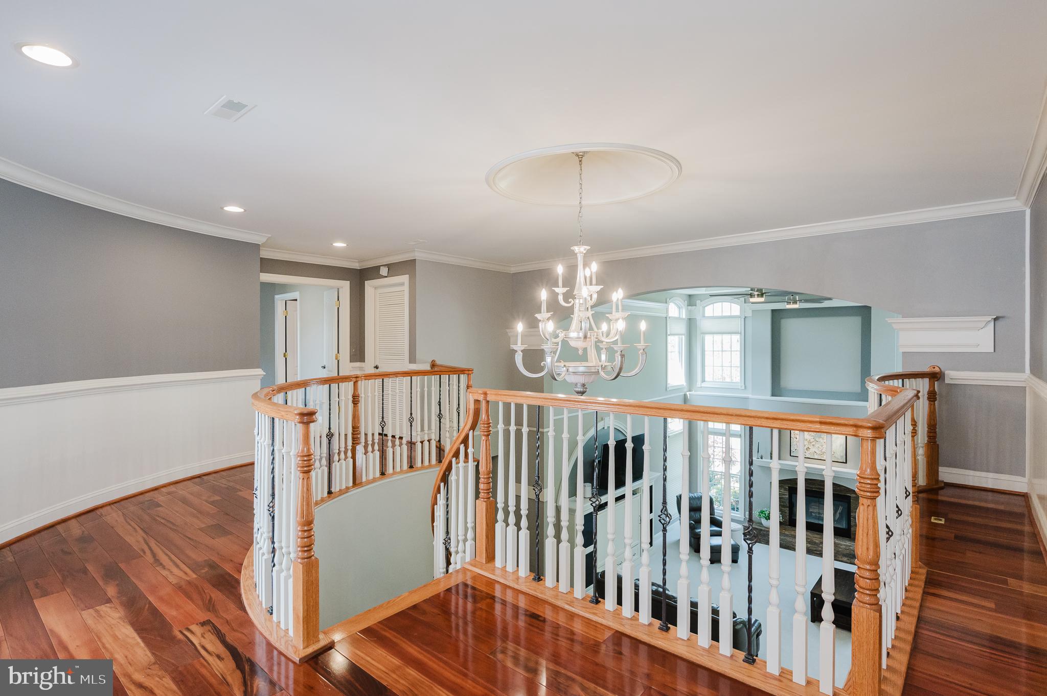 FOX CHASE - Residential