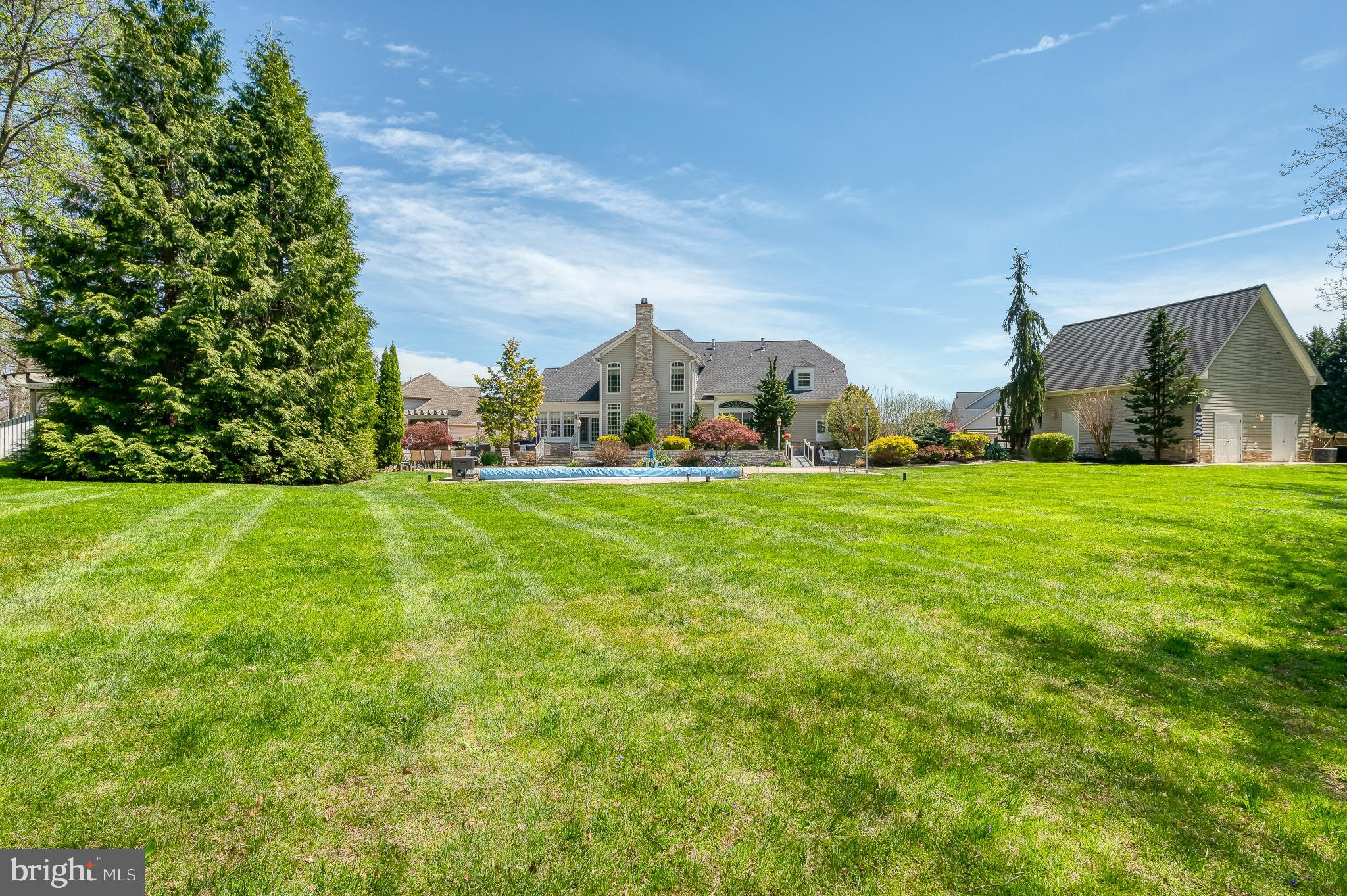 FOX CHASE - Residential