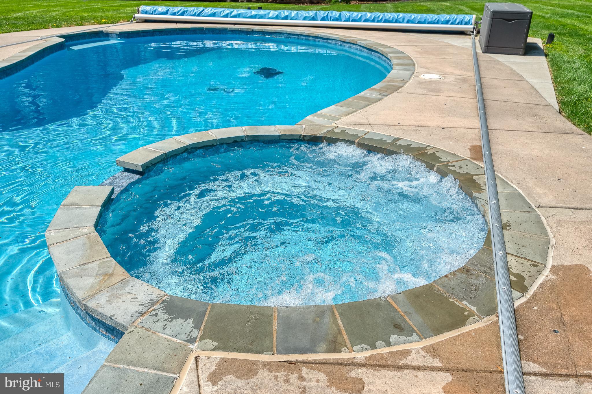 FOX CHASE - Residential