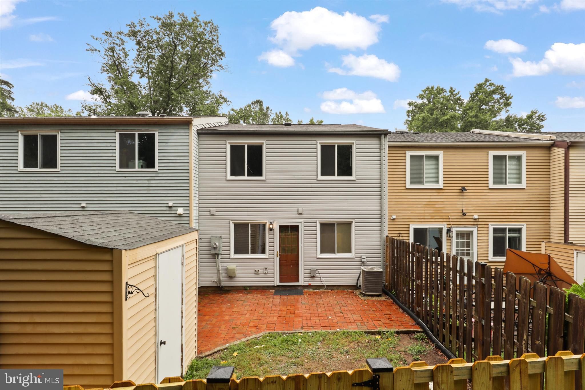 NEWINGTON FOREST - Residential Lease