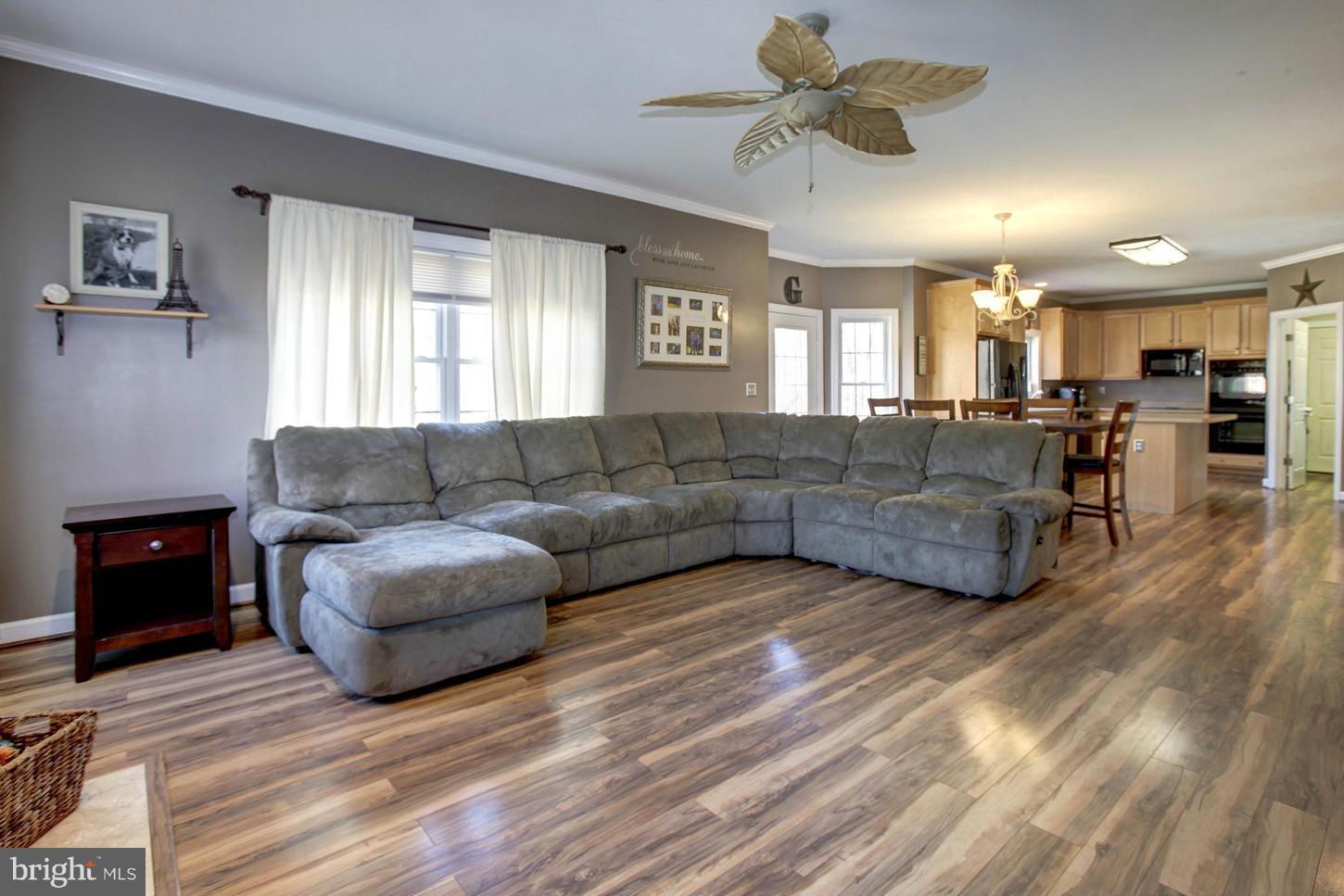 WHISPERWOOD - Residential