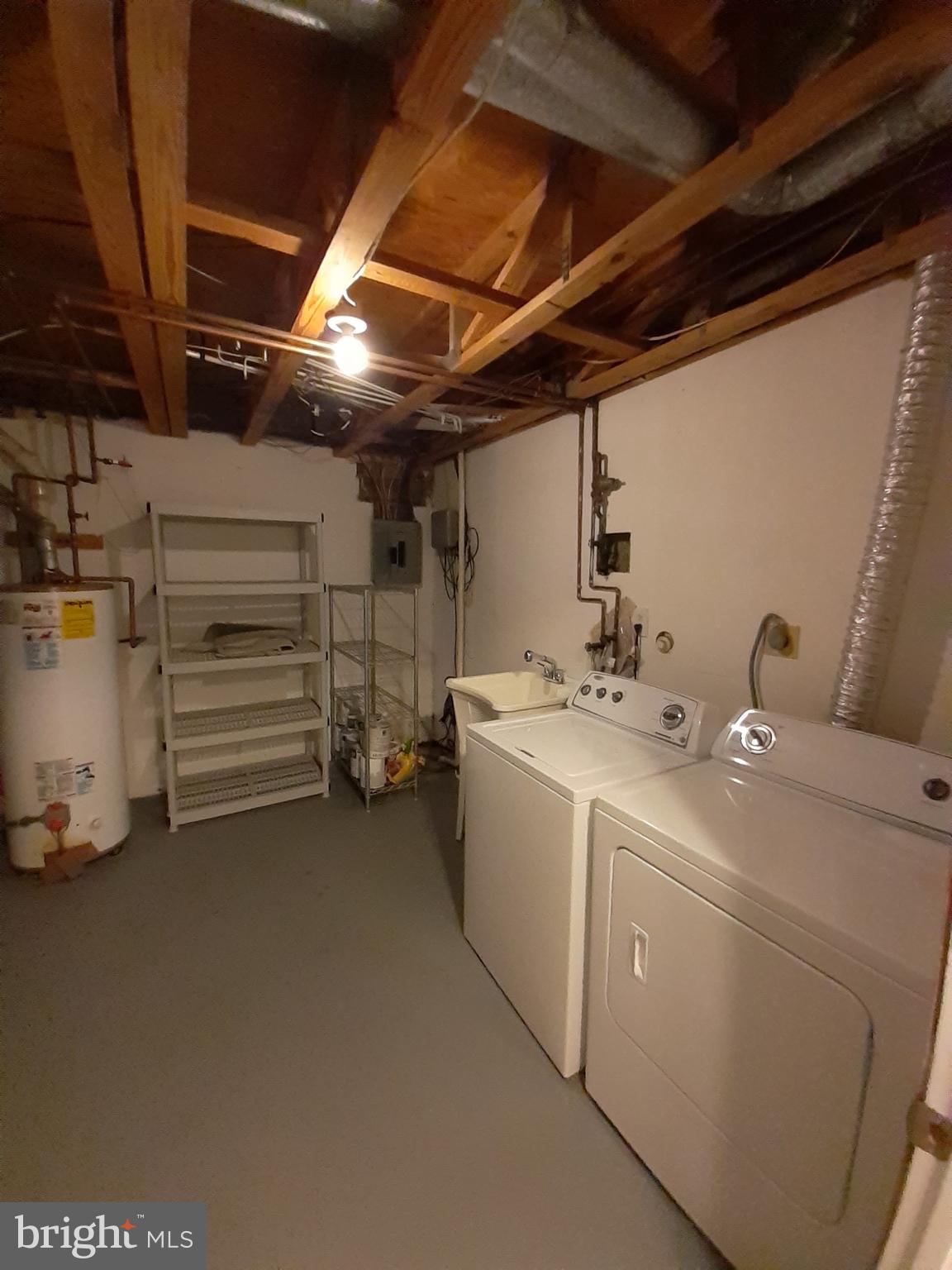 ASPEN MILL - Residential Lease