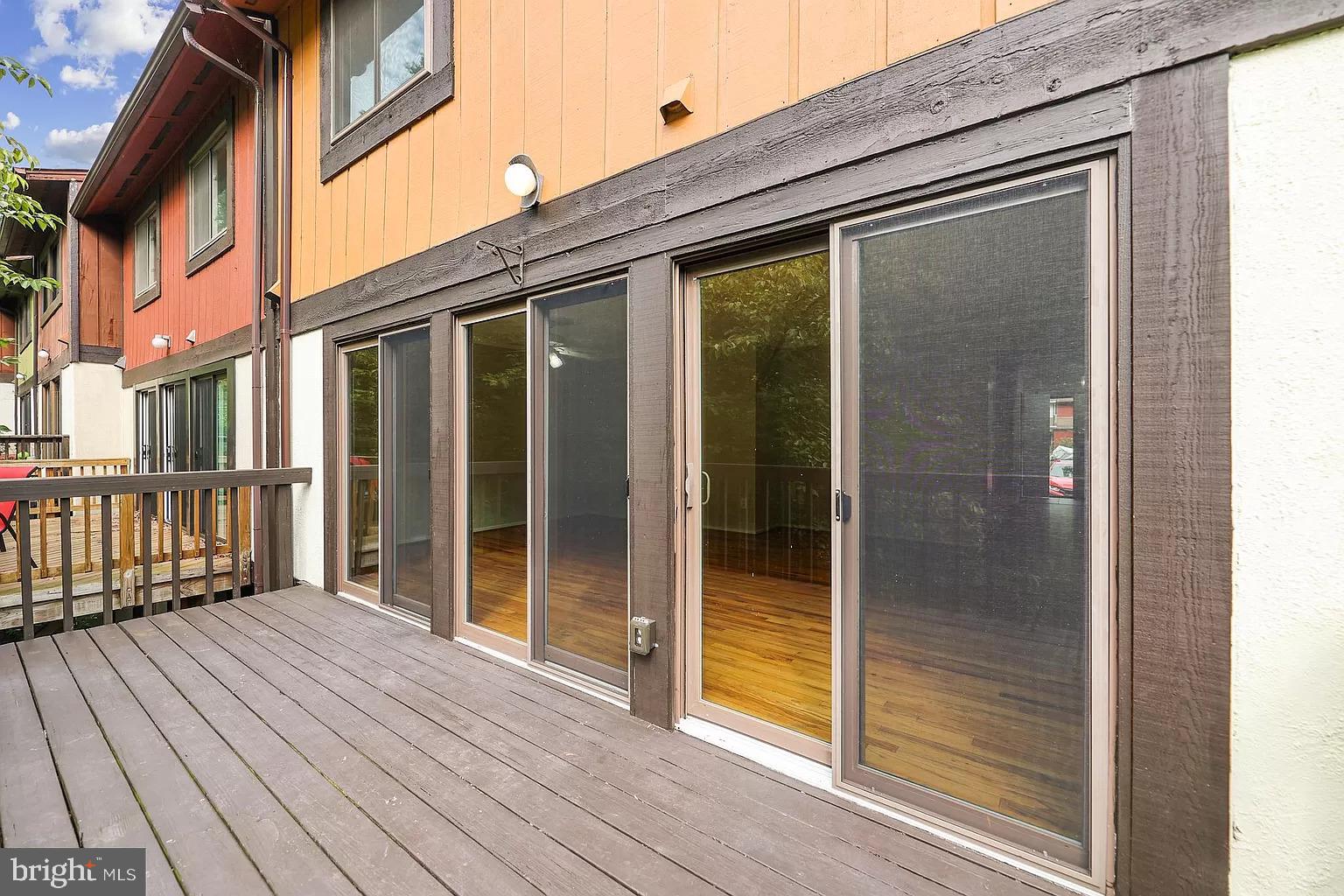 WHEELWRIGHT CLUSTER - Residential