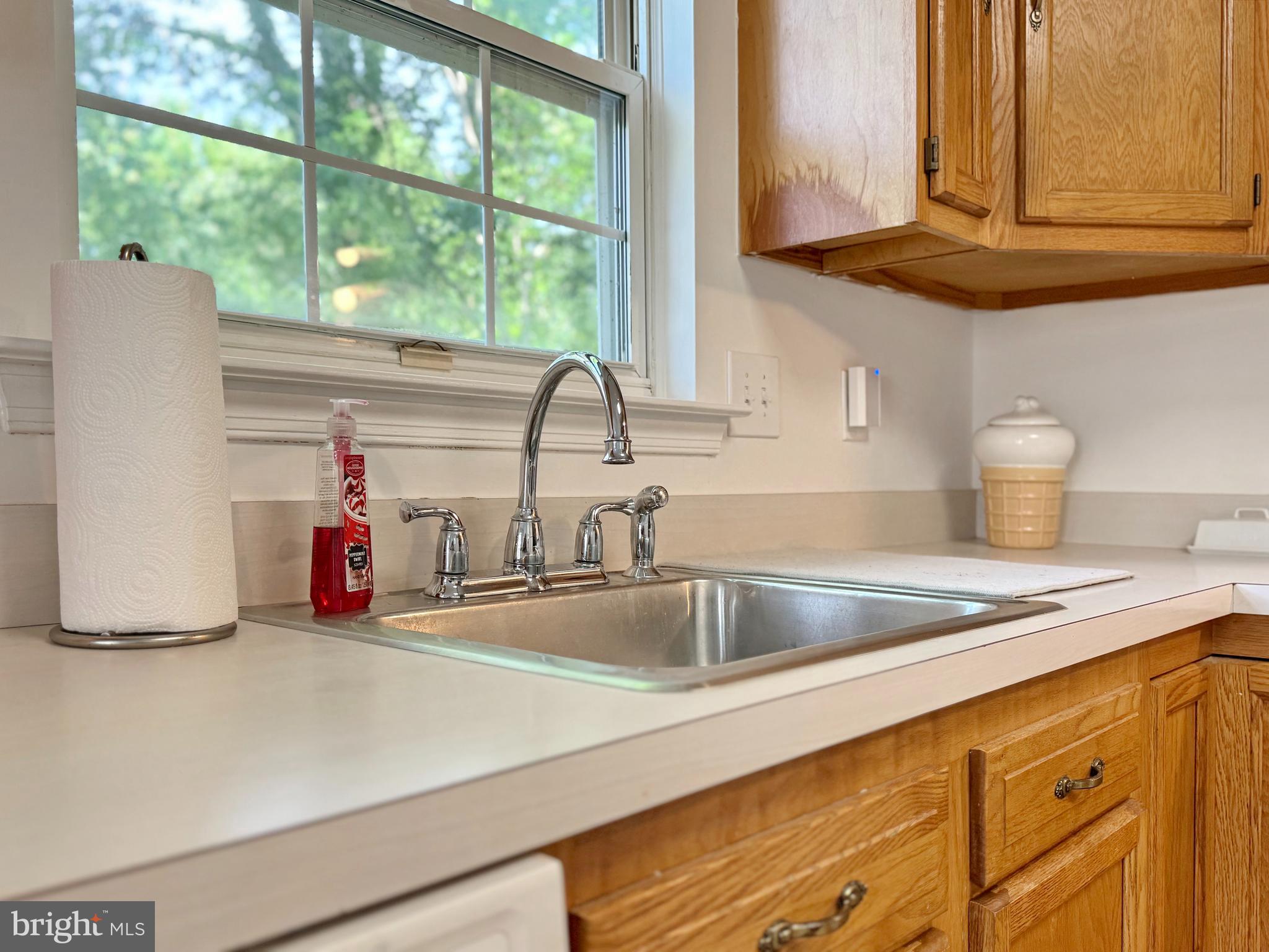 BAYSIDE TOWNHOUSES - Residential