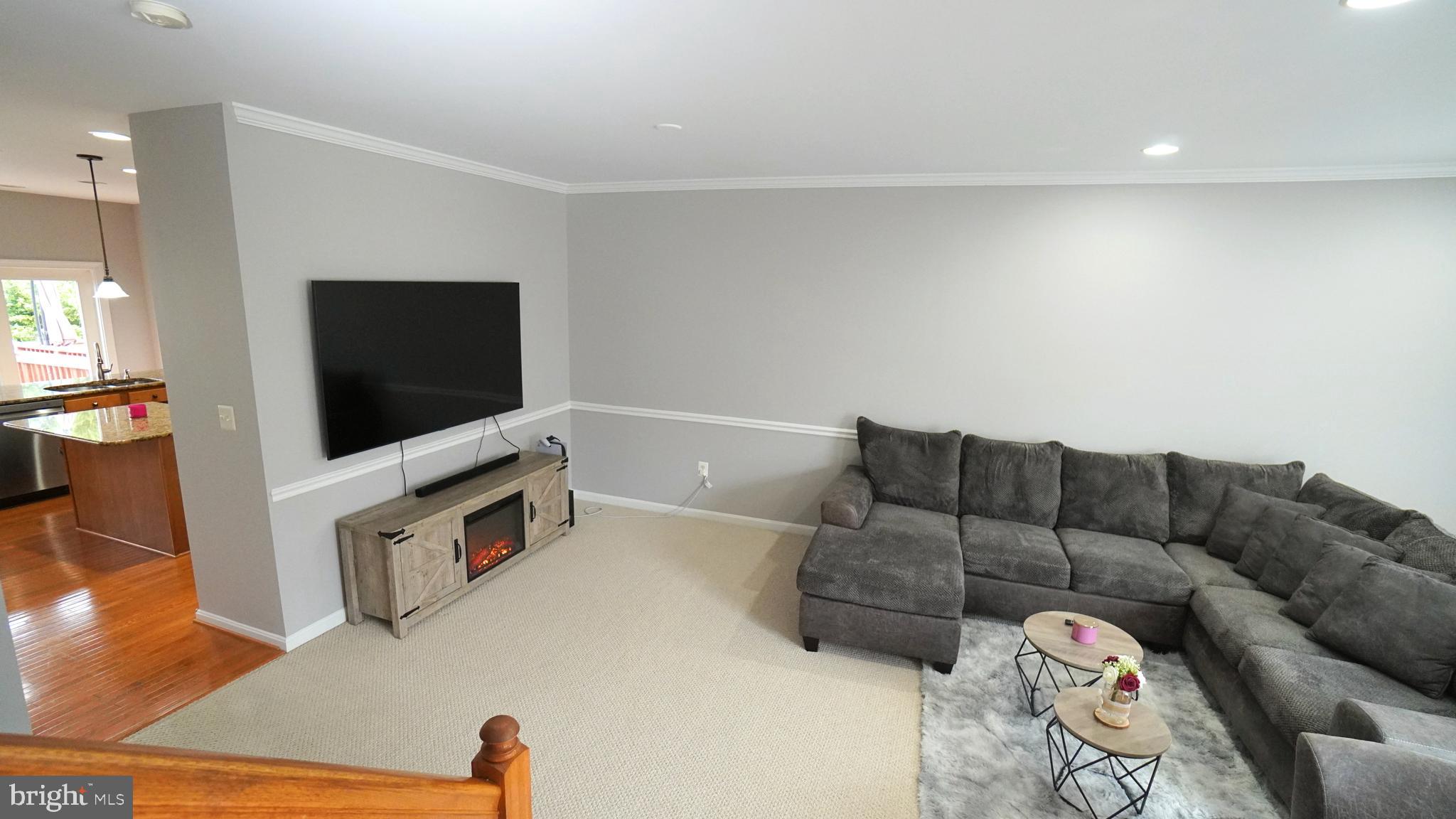 TAMARLANE - Residential