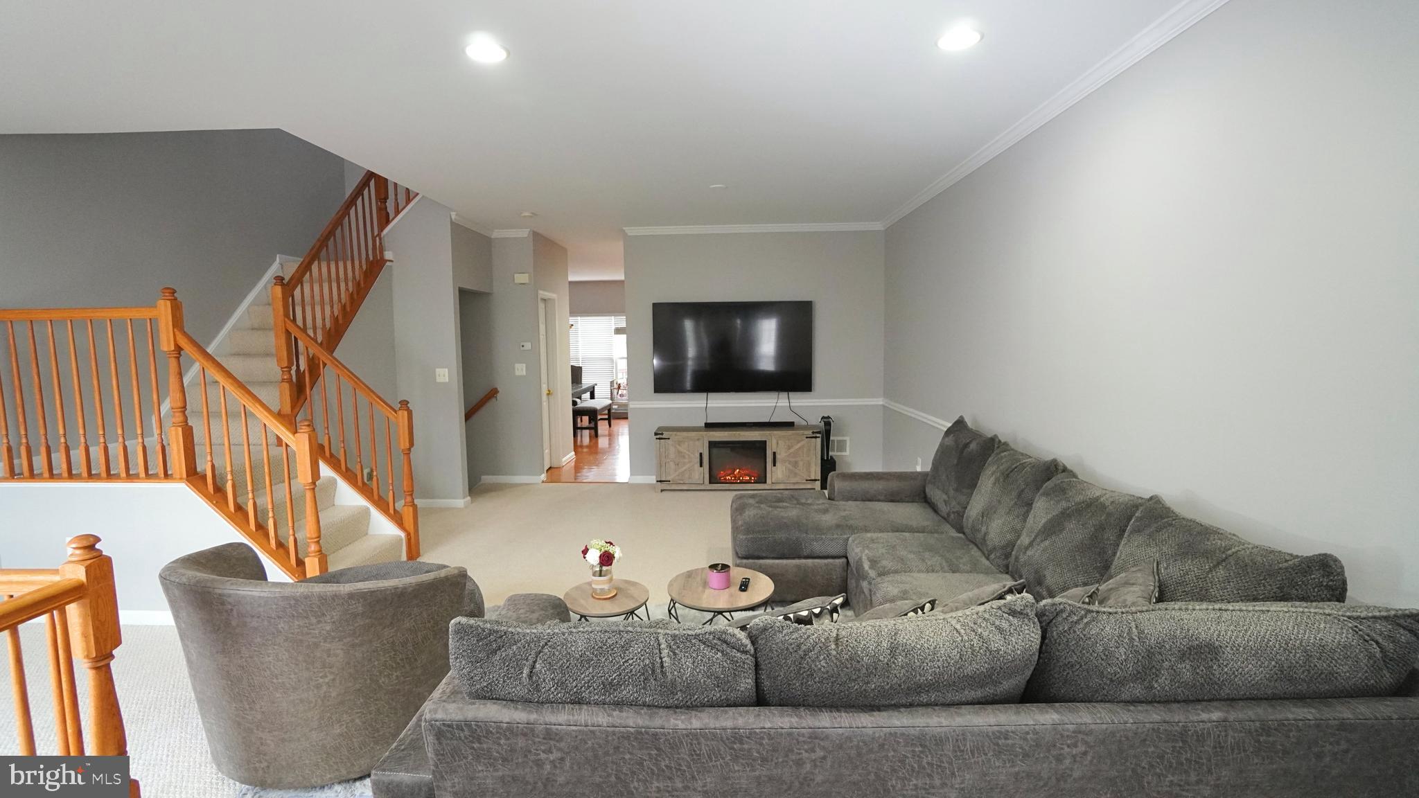 TAMARLANE - Residential