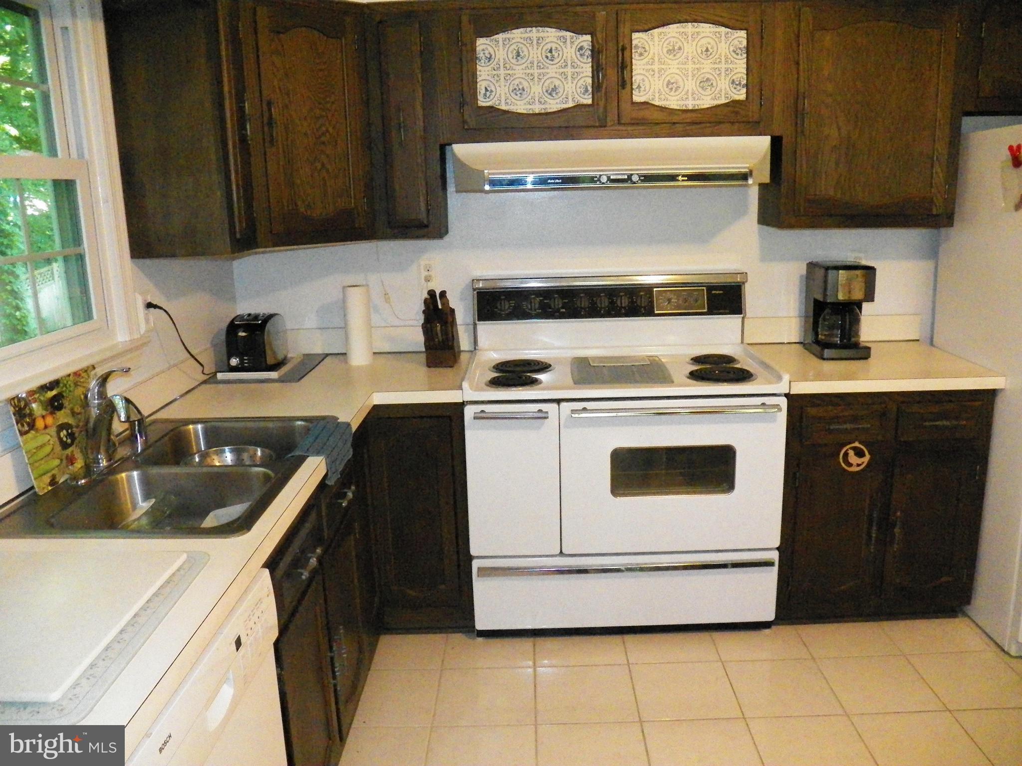 RUSTIC HILLS - Residential