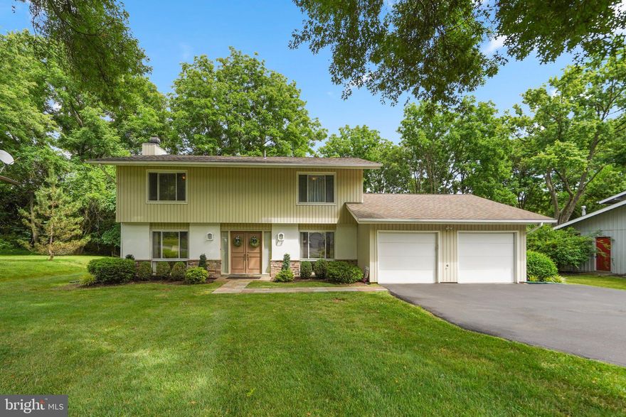 Welcome home to 19001 Alpenglow Lane!- a beautiful 4 Bedroom, 2.5 bathrooms, situated on a quarter acre of a quiet cul de sac- conveniently located off of Georgia Avenue. This 2000+ sq ft. home is move in ready and maintenance free!  Updates include new siding, new windows,  new roof, new HVAC, renovated kitchen and baths, new appliances, new washer/dryer, recessed lighting,  PVC tiled garage floor, and so much more! The owners have meticulously cared for this home!  It is a one of kind!  Close to shops , parks, and commuter routes. If this is what you are looking for- don't wait!  This home won't last long!