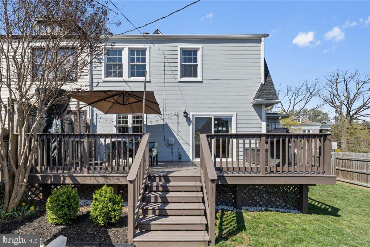 LAKE EVESHAM HISTORIC DISTRICT - Residential