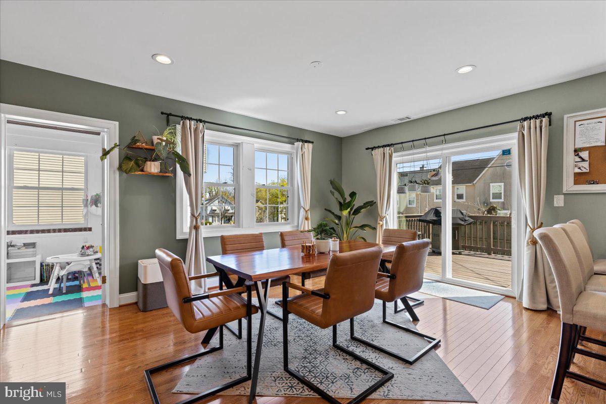 LAKE EVESHAM HISTORIC DISTRICT - Residential