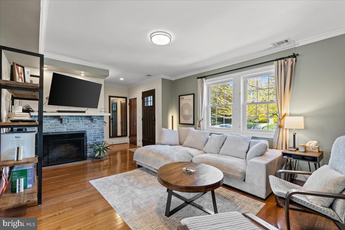 435 KENNETH SQUARE