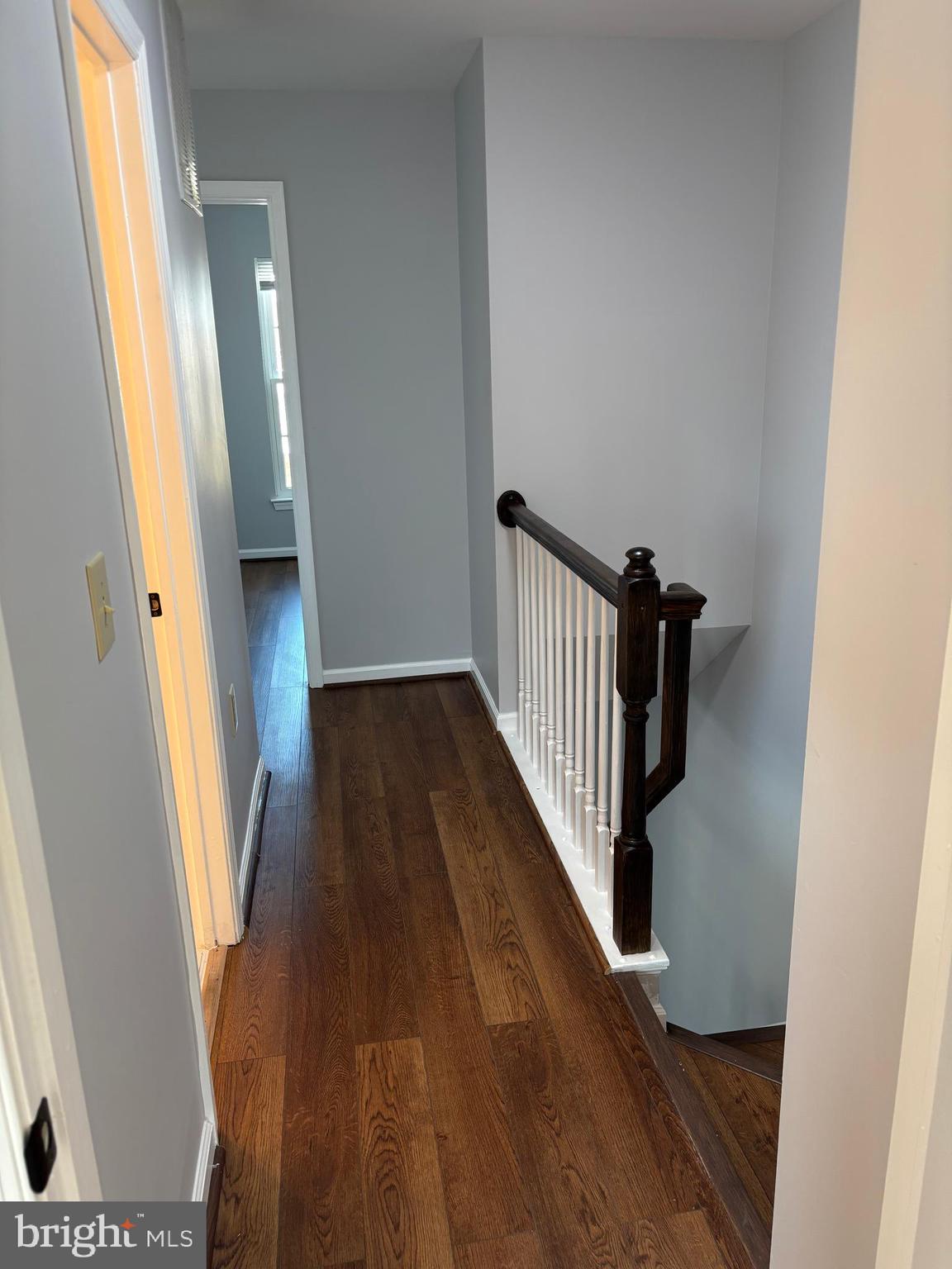 THE KNOLLS - Residential Lease