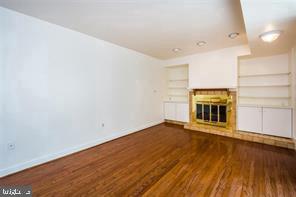 827 S BOND STREET 1 REAR