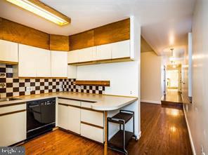 827 S BOND STREET 1 REAR