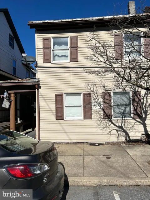 143 1/2 W Main Avenue, Myerstown, PA MLS: PALN2020144