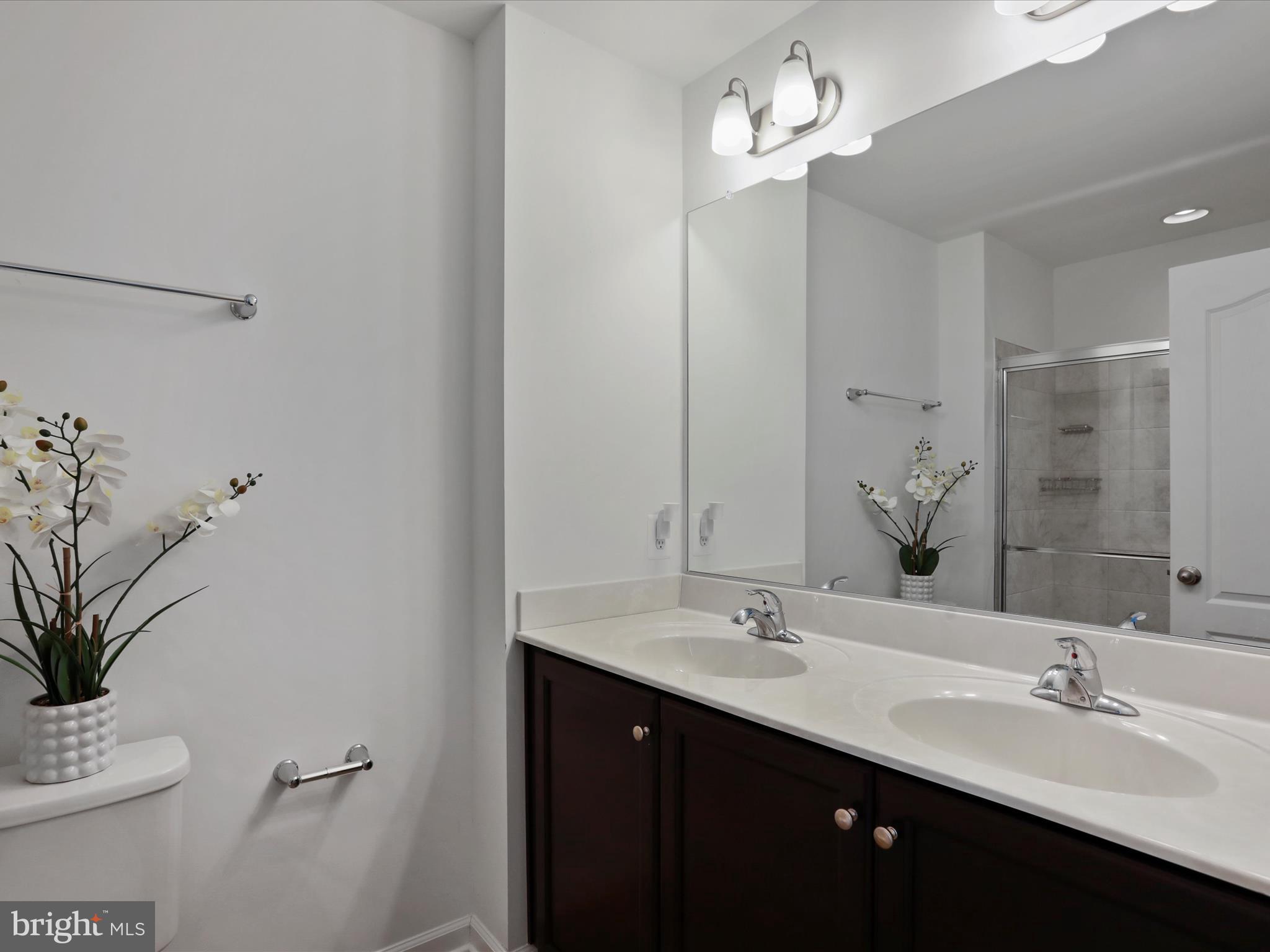 MCCAULEY CROSSING - Residential