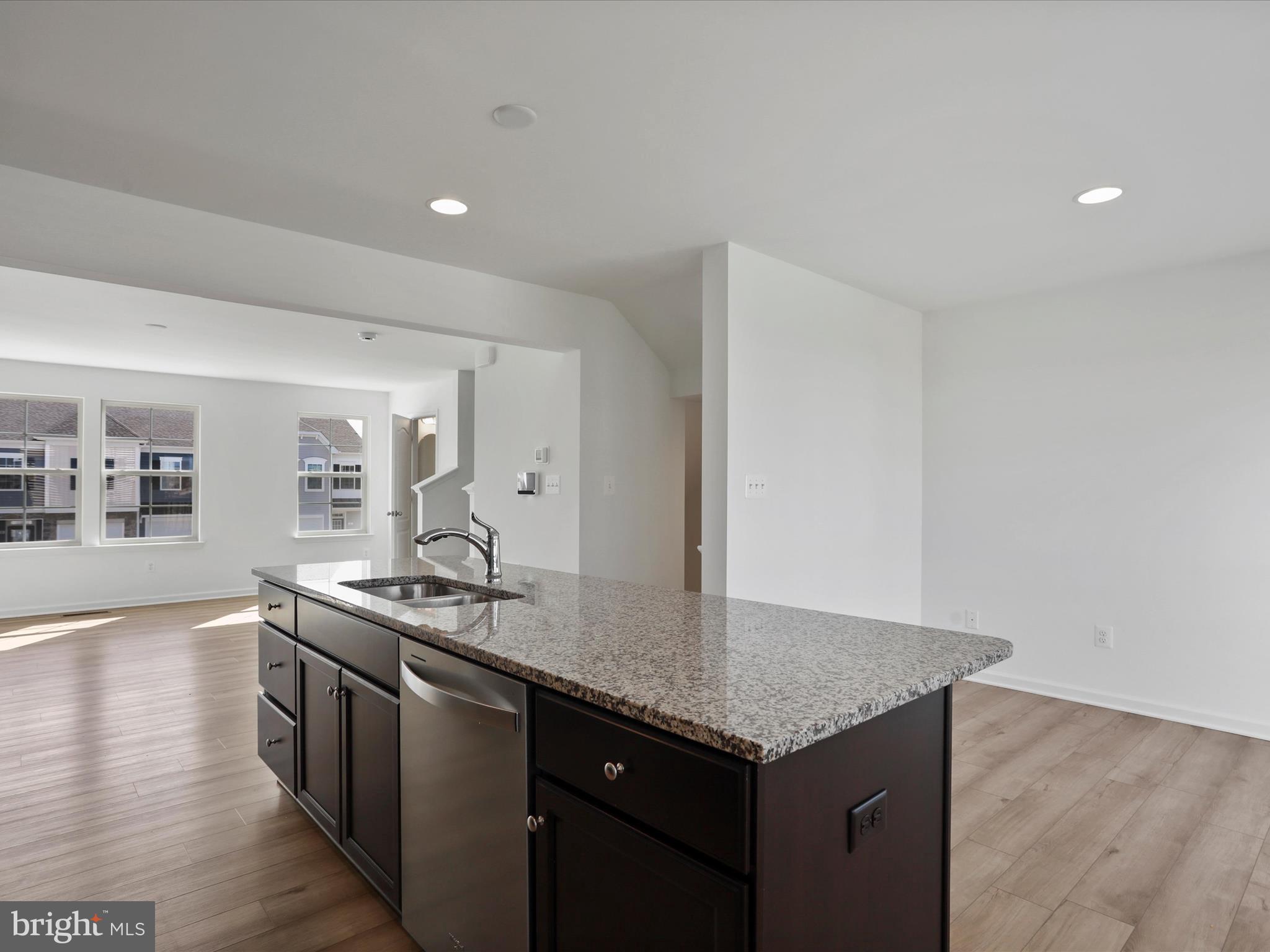 MCCAULEY CROSSING - Residential