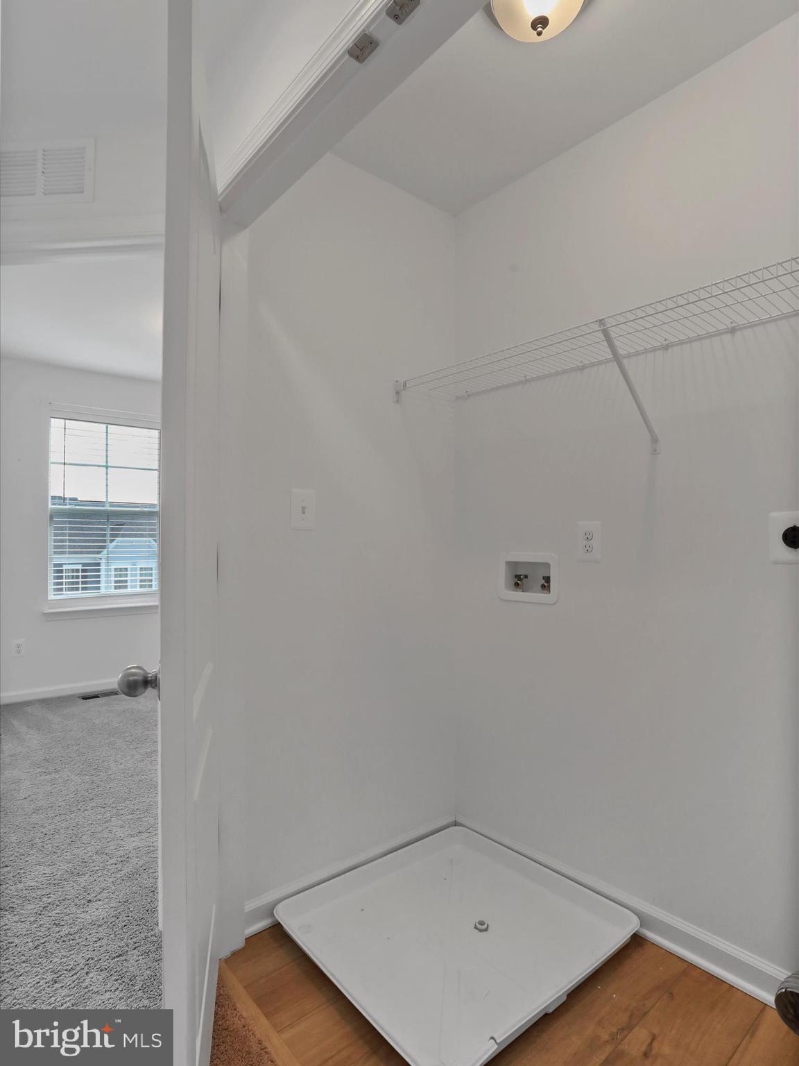 MCCAULEY CROSSING - Residential