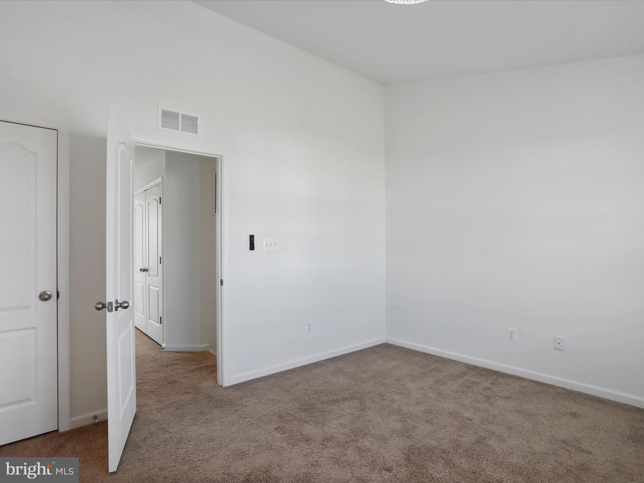 MCCAULEY CROSSING - Residential