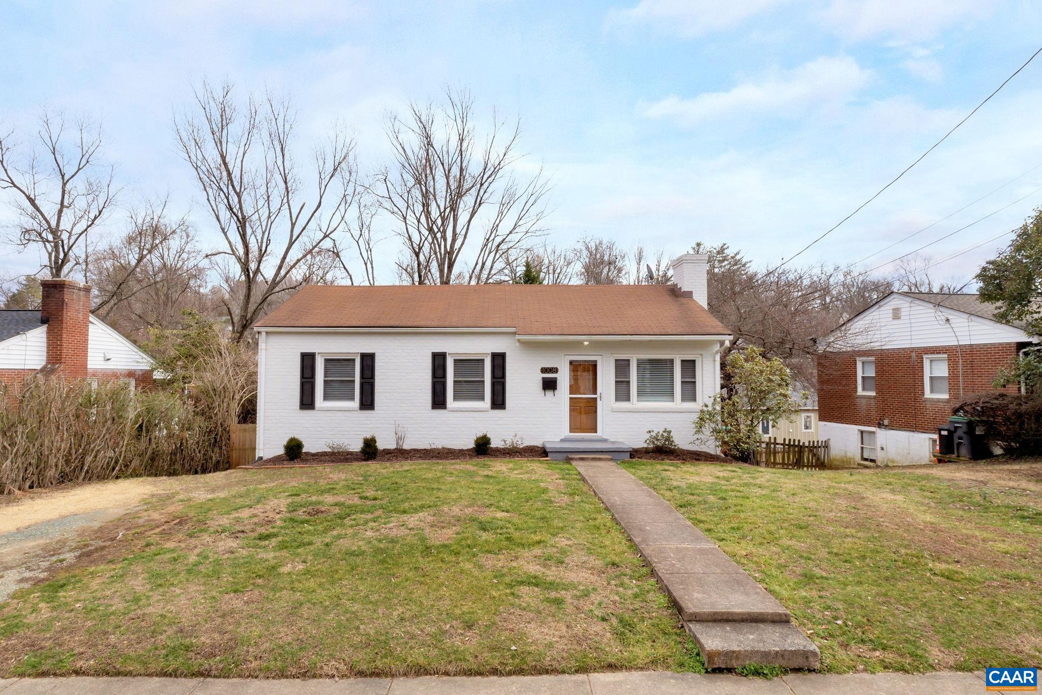 LOCUST GROVE - Residential