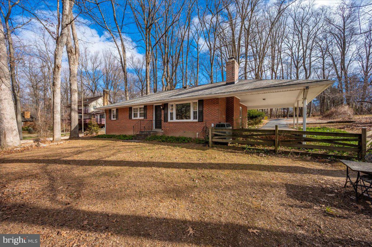 LAYTONSVILLE OUTSIDE - Residential