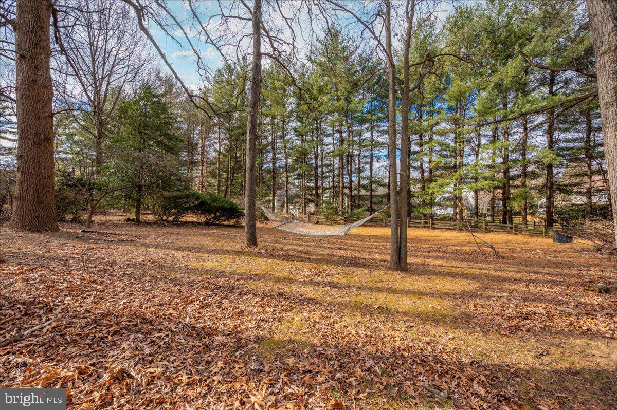 LAYTONSVILLE OUTSIDE - Residential