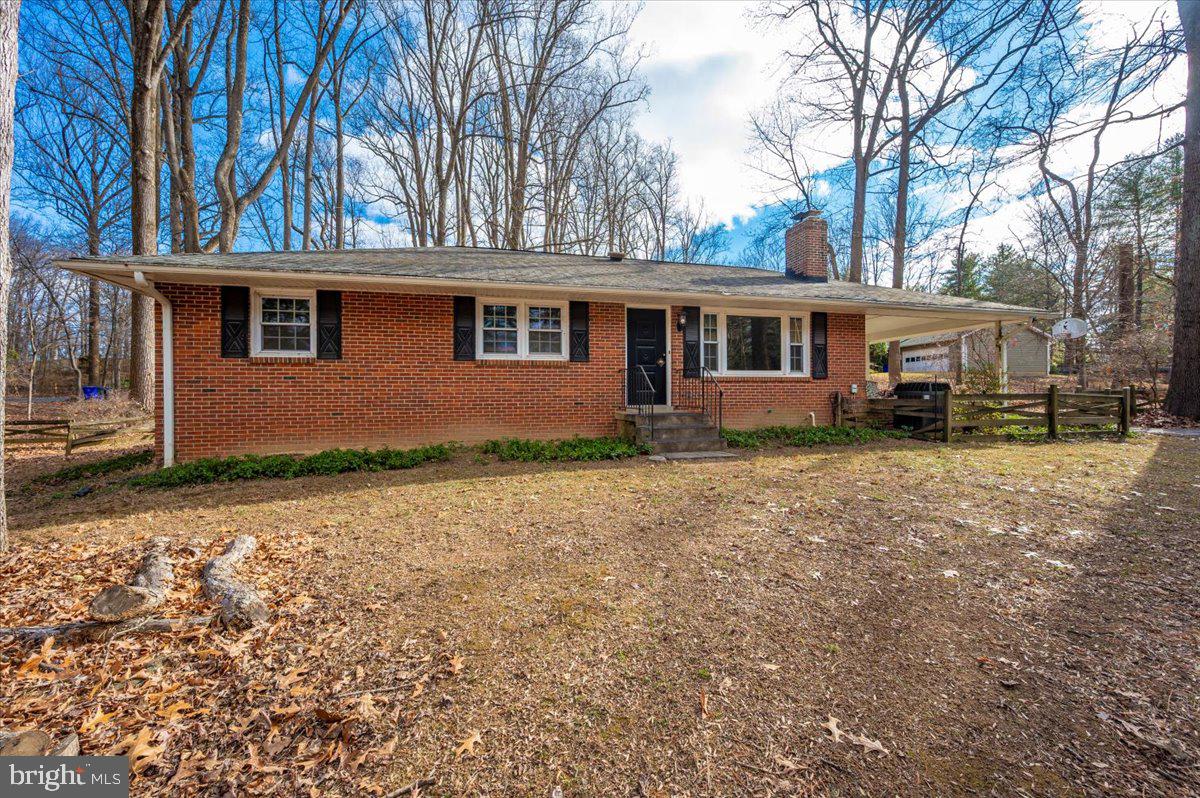 LAYTONSVILLE OUTSIDE - Residential