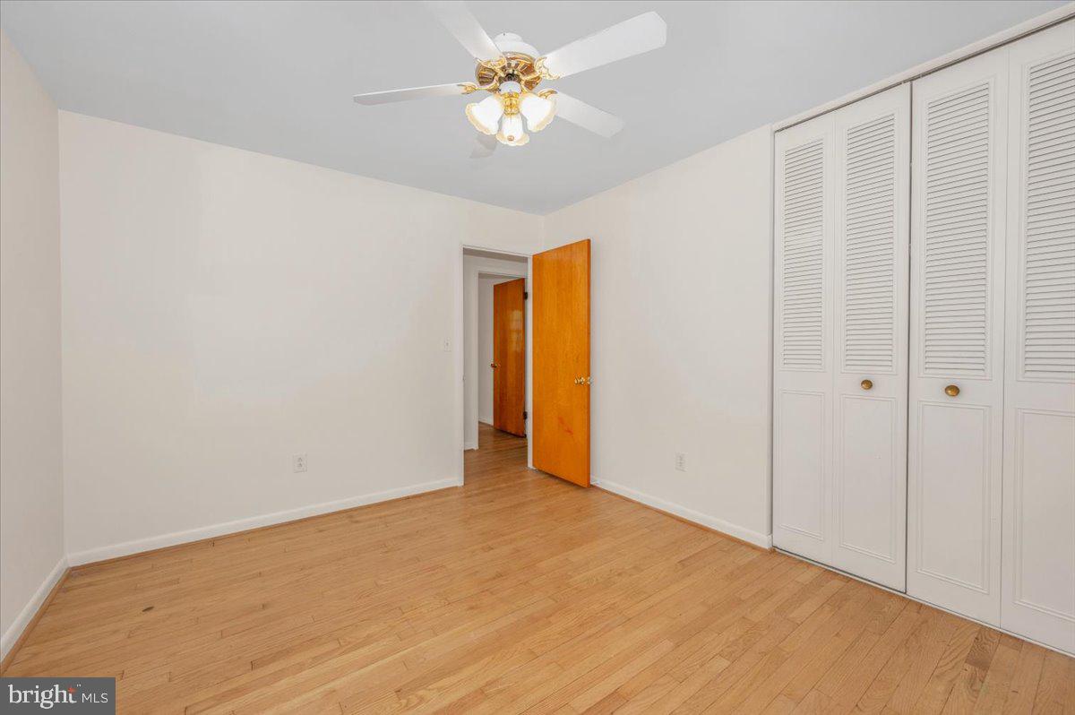 LAYTONSVILLE OUTSIDE - Residential