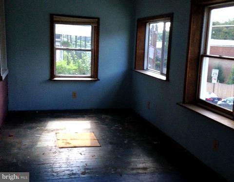 HAMPDEN HISTORIC DISTRICT - Residential