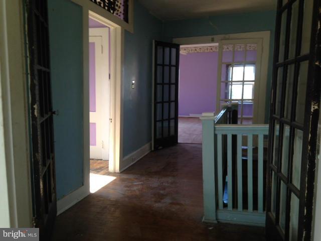 HAMPDEN HISTORIC DISTRICT - Residential