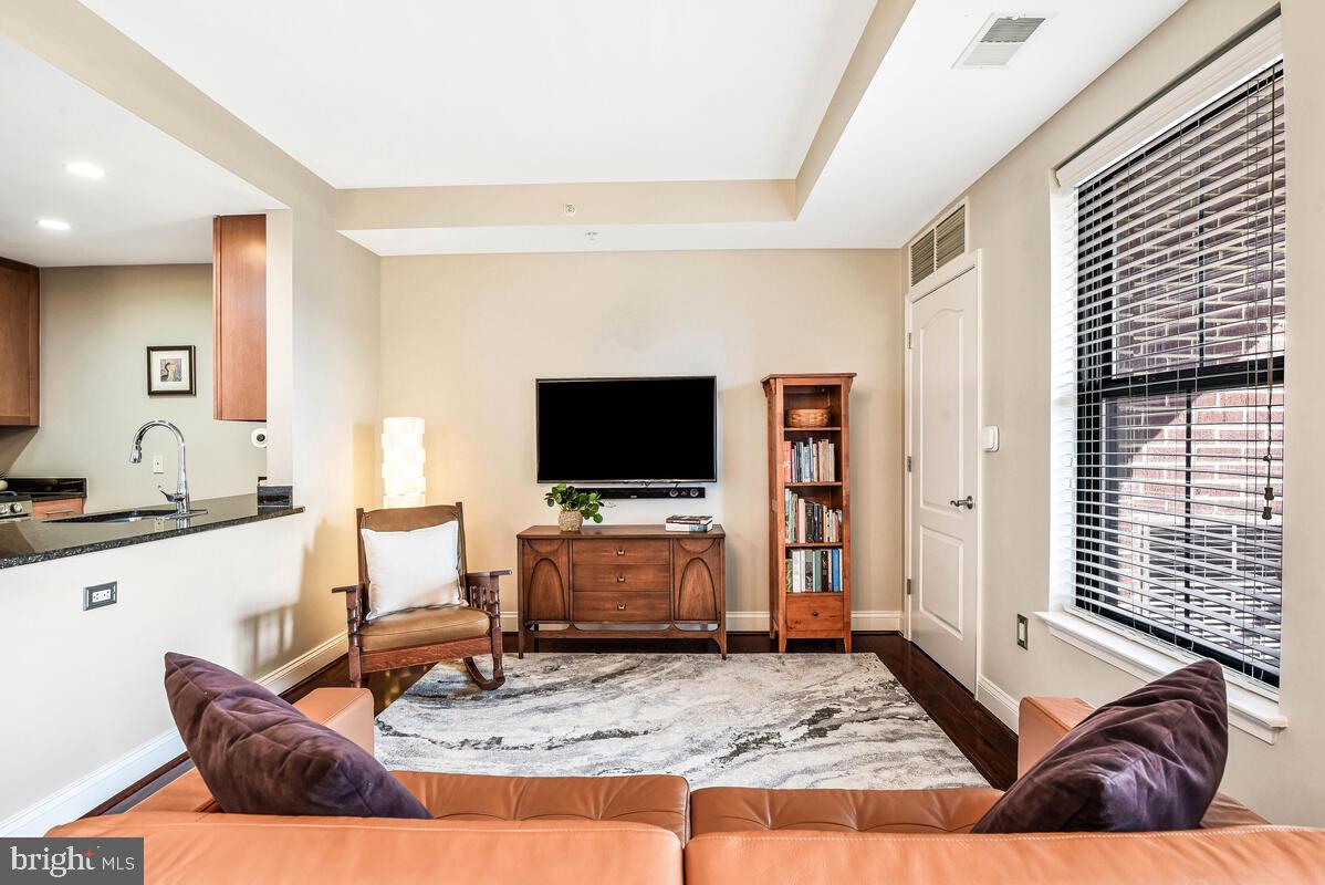 1111 ORONOCO STREET 340