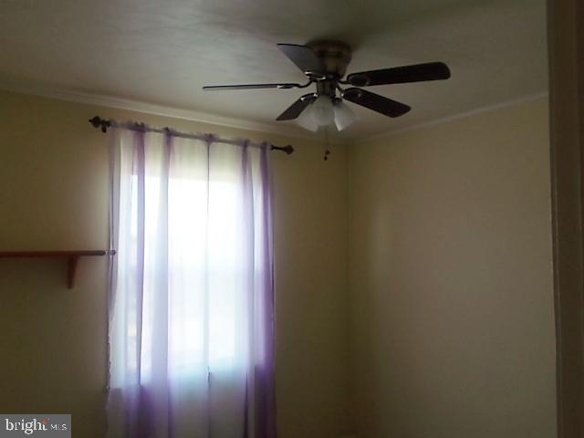 COLONIAL HILLS - Residential